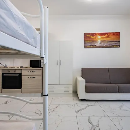Apartment Planet 504